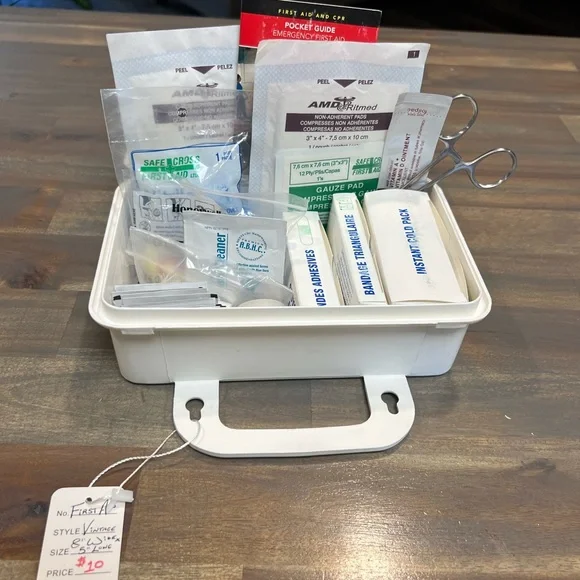 White First Aid Kit - Picture 8 of 9